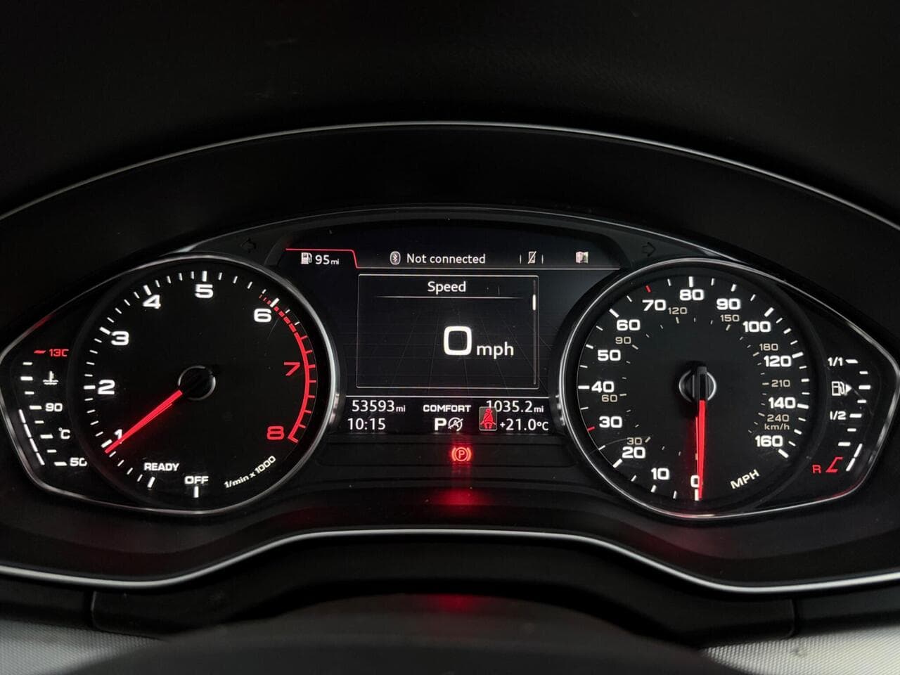Audi Q5 thumbnail Driver Instruments