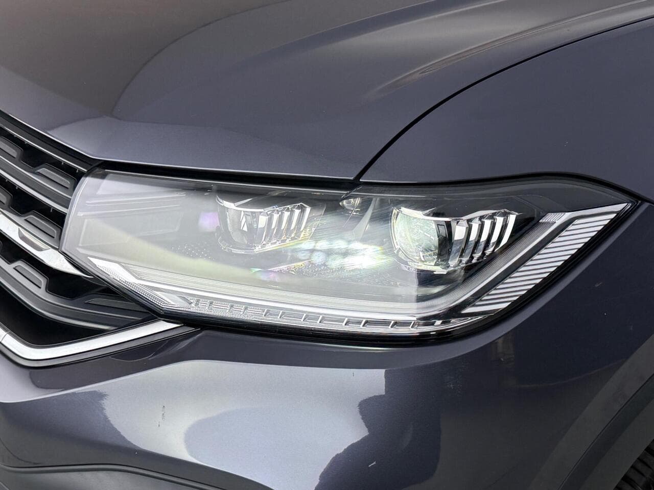 Volkswagen T-Cross thumbnail Lights Front