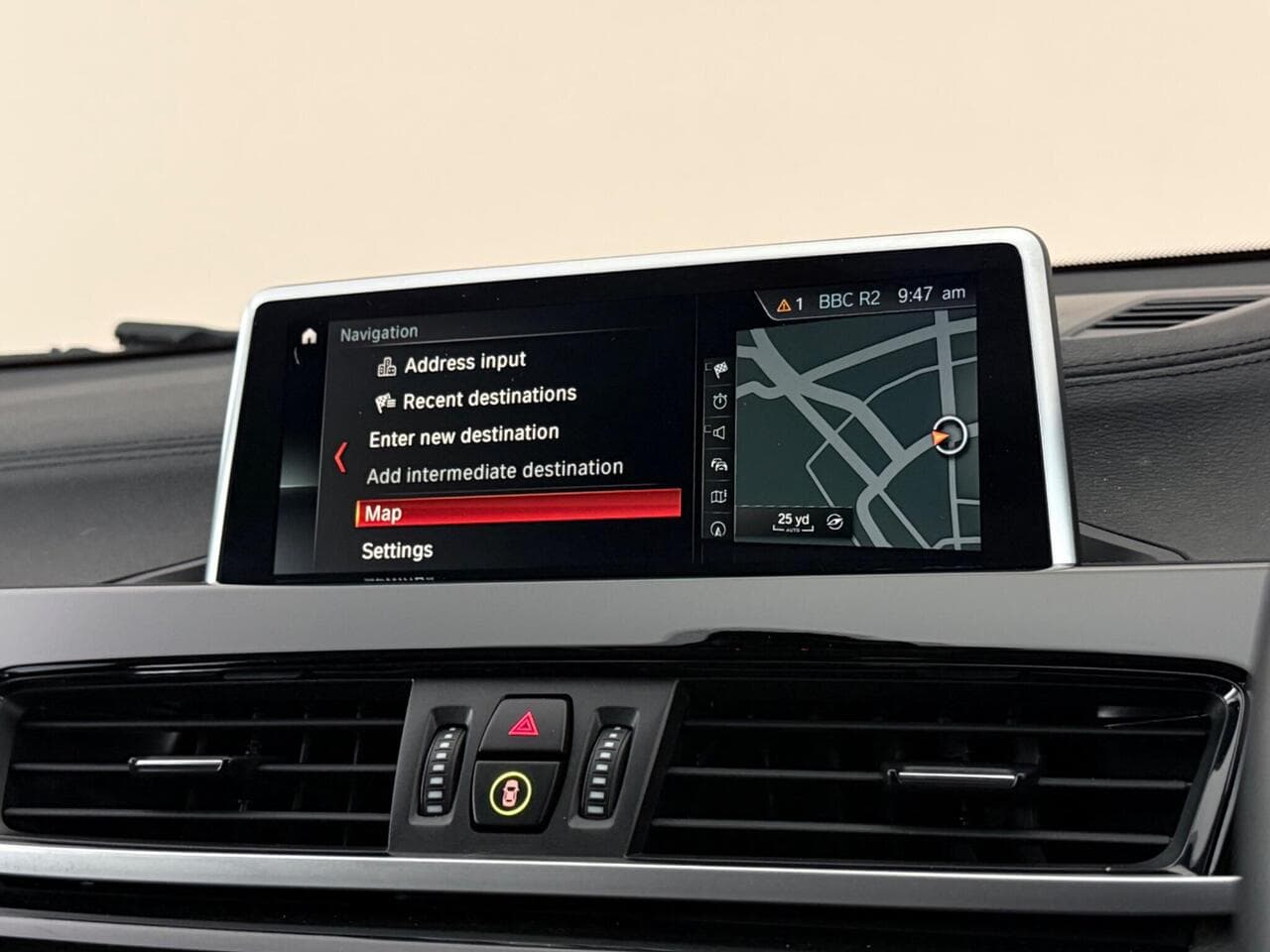 BMW X2 thumbnail Infotainment System