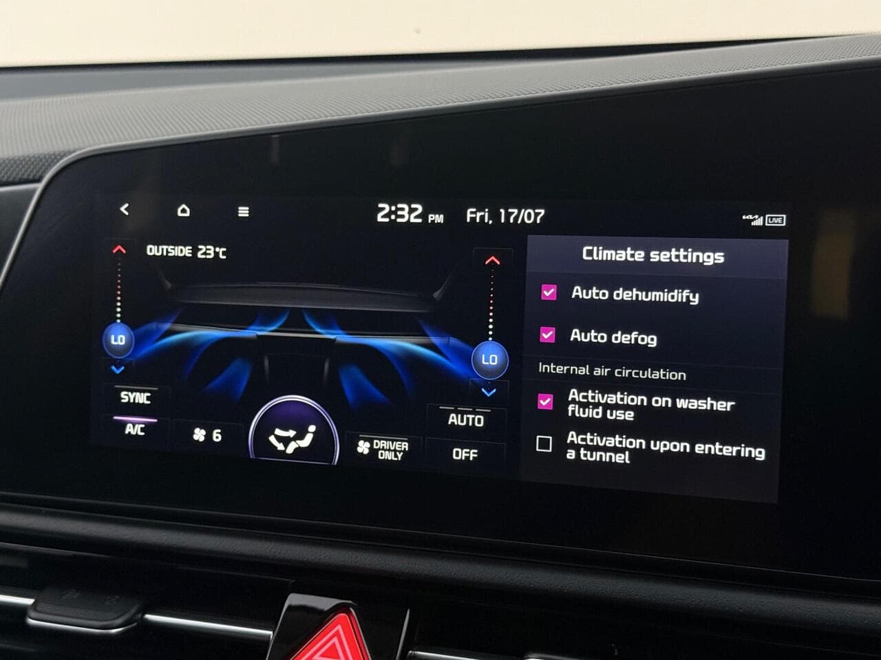 Kia Niro thumbnail Infotainment System
