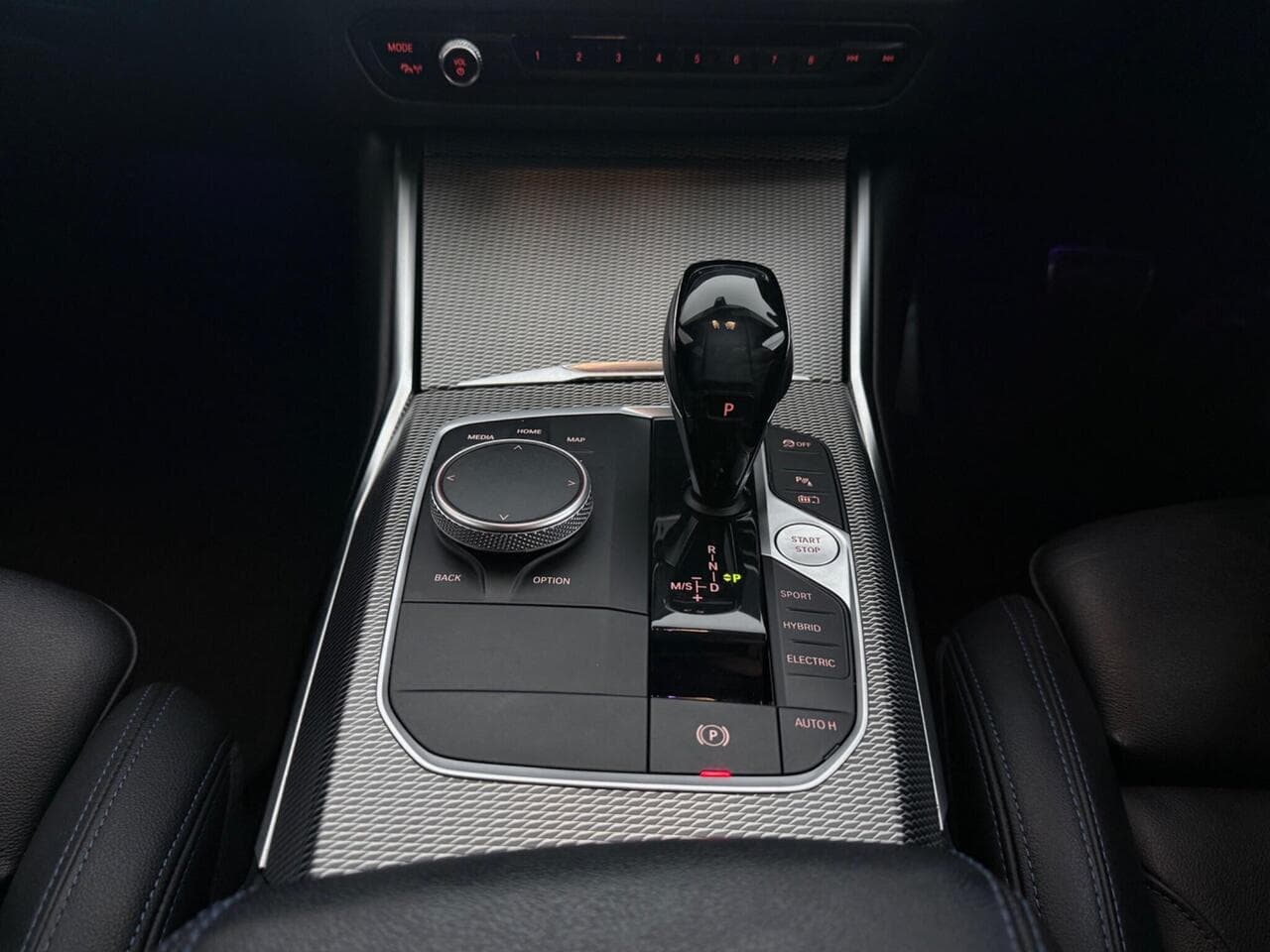 BMW 3 Series thumbnail Interior Front