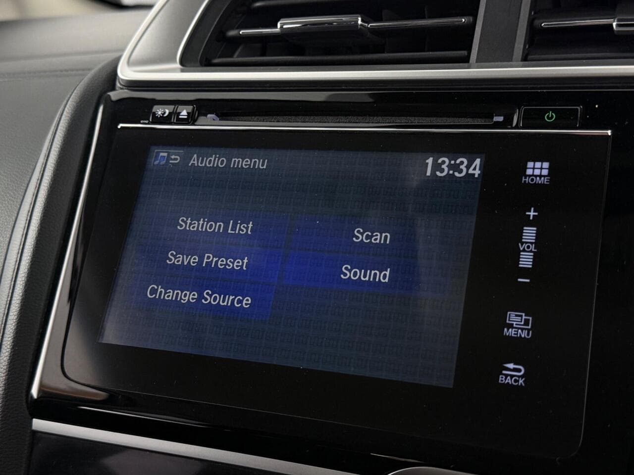 Honda Jazz thumbnail Infotainment System