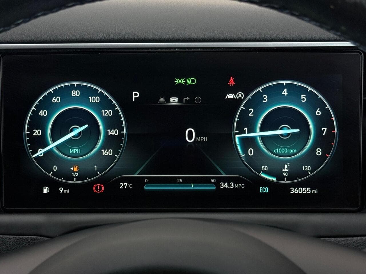 Hyundai TUCSON thumbnail Driver Instruments