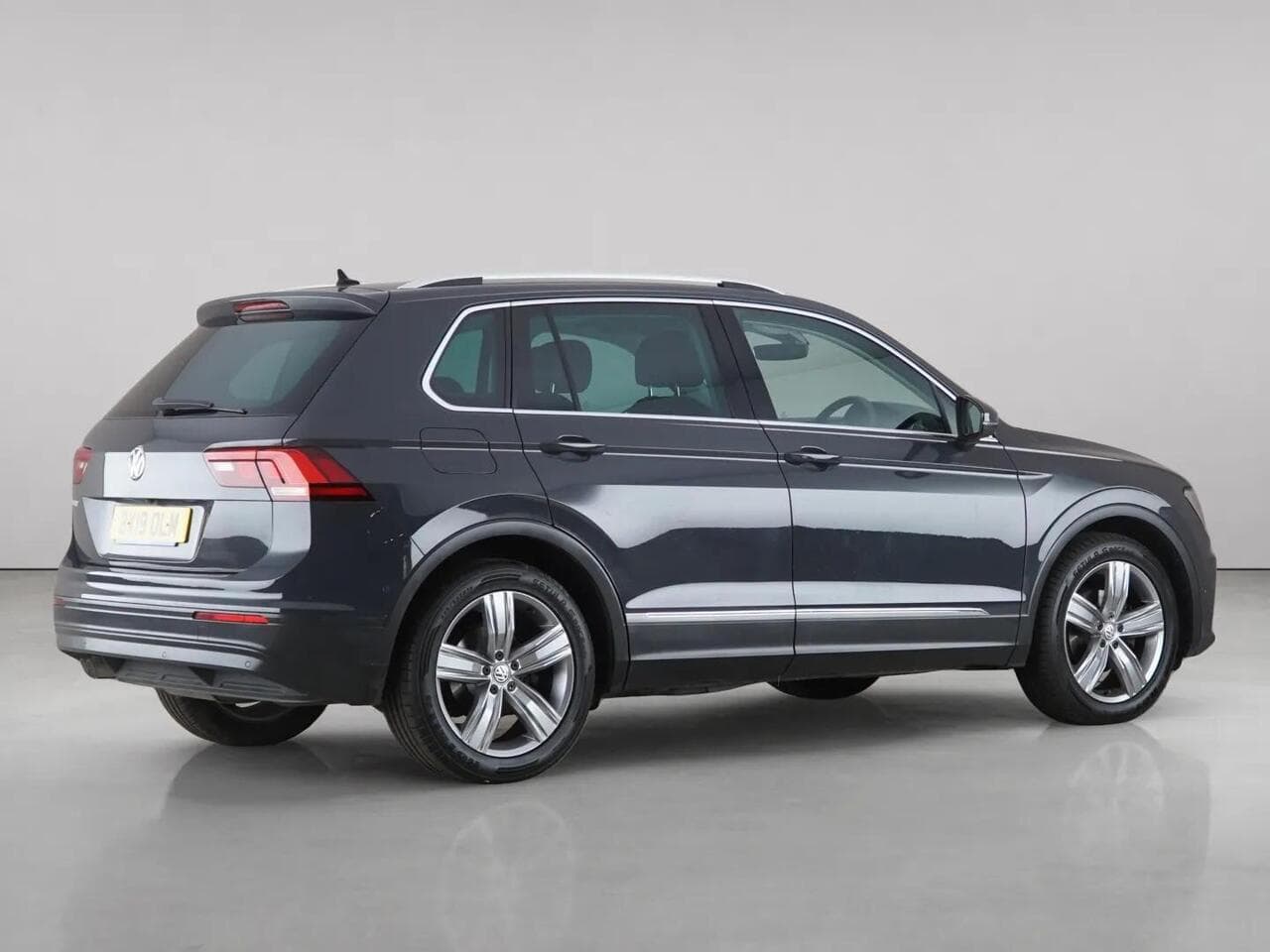 Volkswagen Tiguan thumbnail Inconclusive