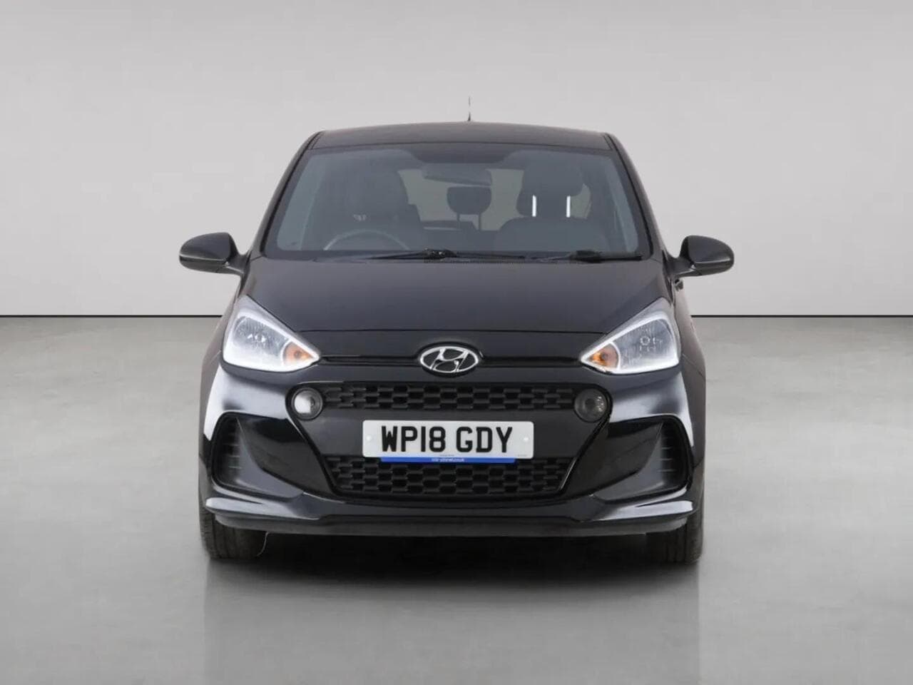 Hyundai i10 thumbnail Front