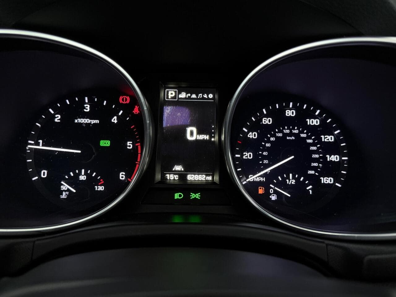 Hyundai Santa Fe thumbnail Driver Instruments