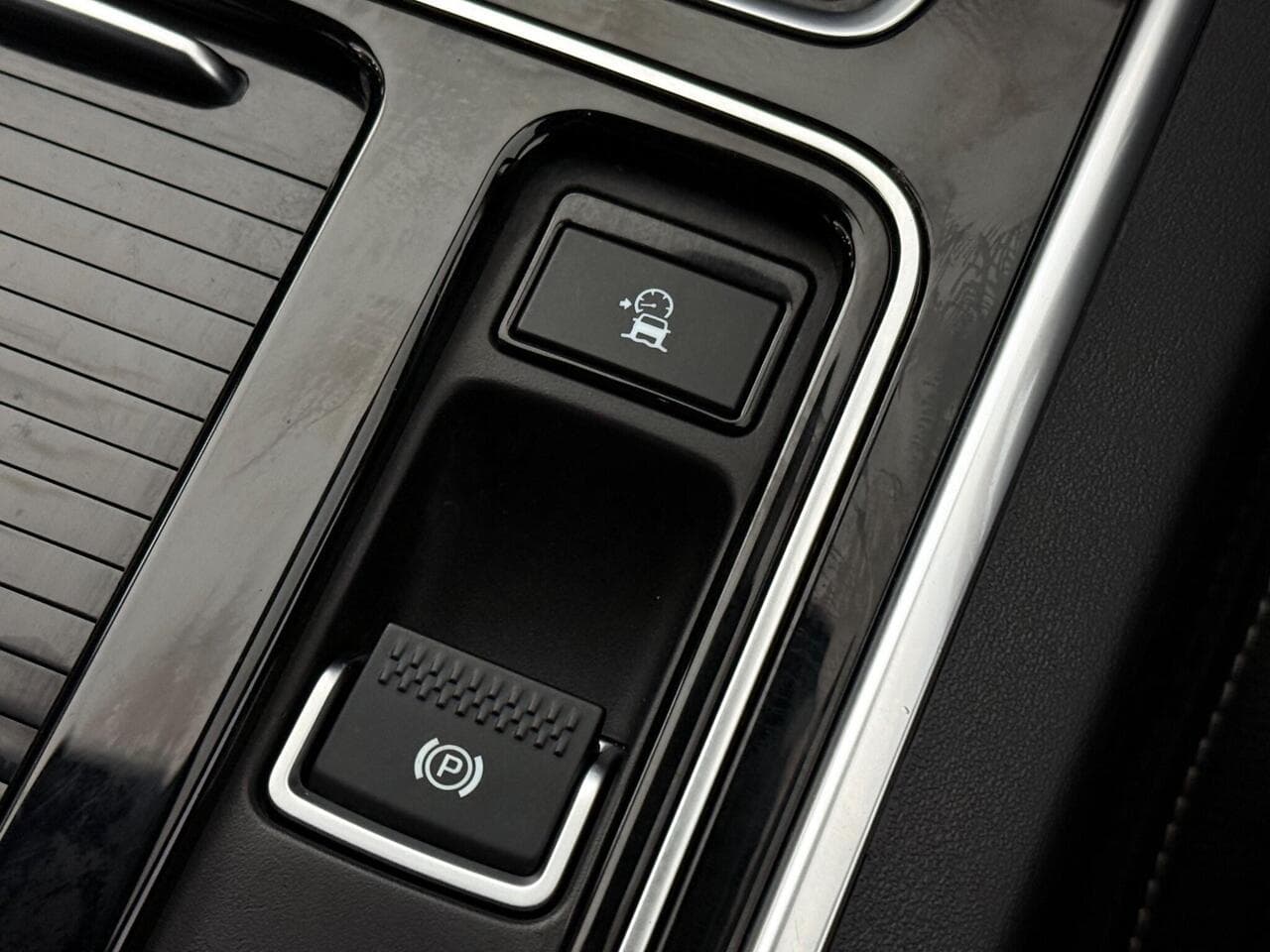 Jaguar XF thumbnail Misc Controls