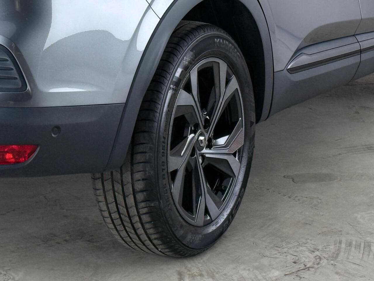 Renault Arkana thumbnail Wheel