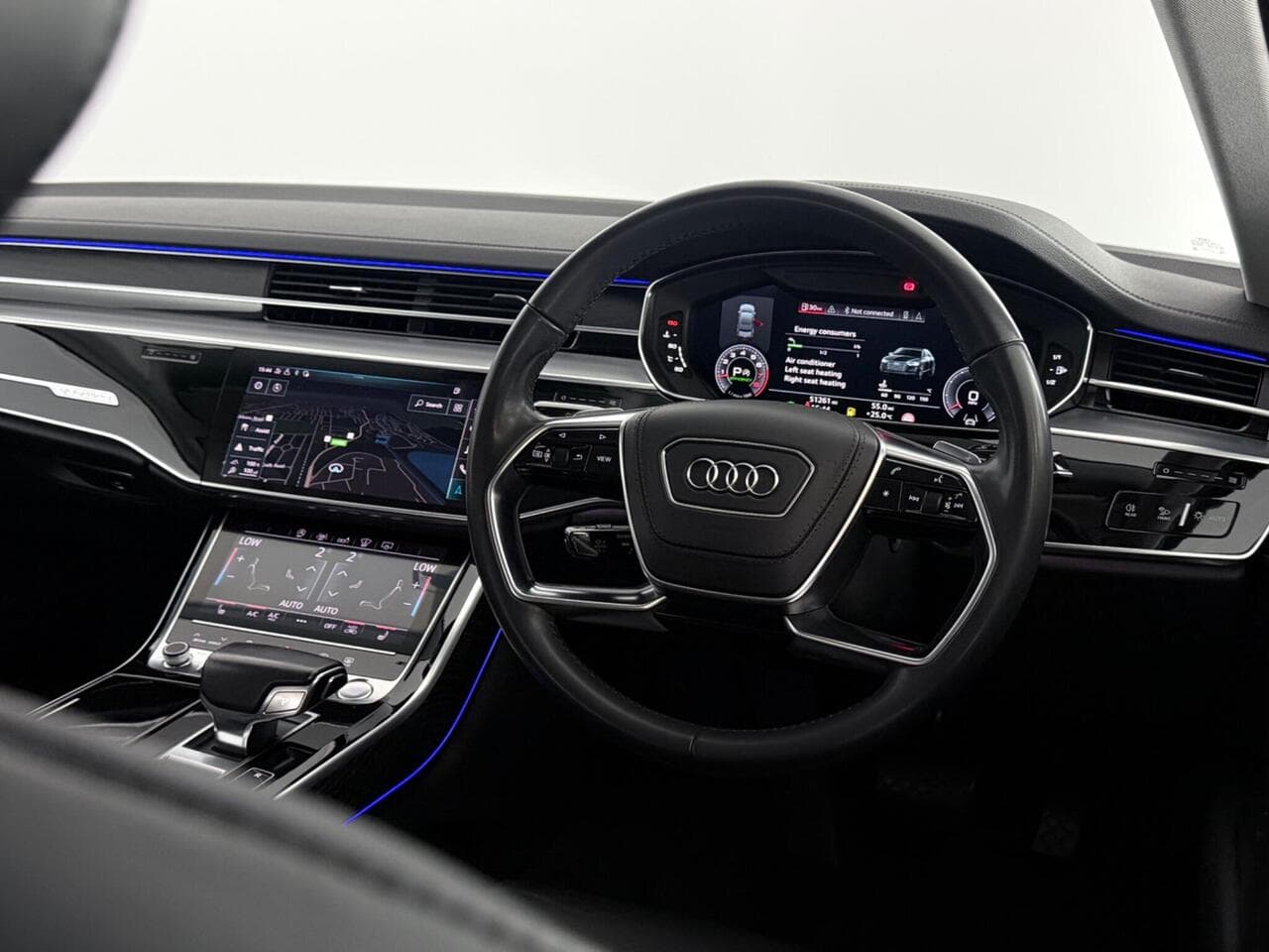 Audi A8 thumbnail Steering Wheel