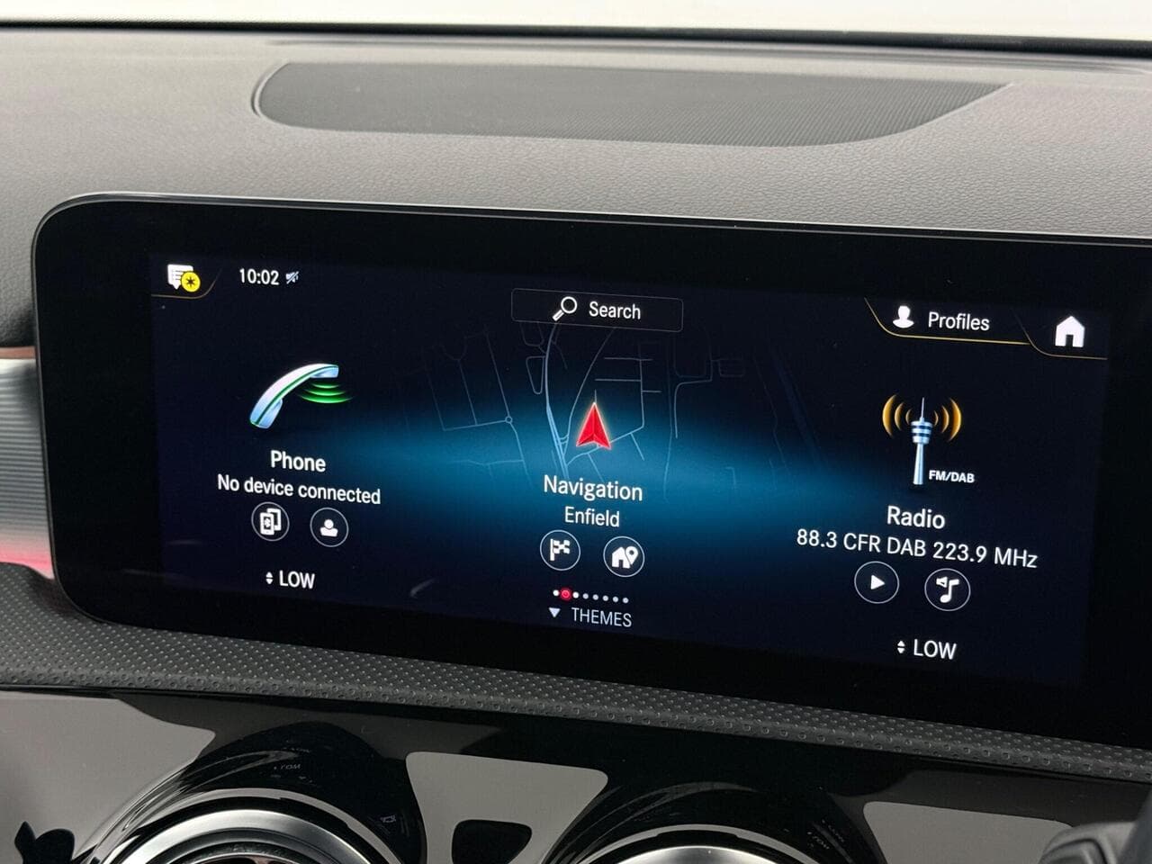 Mercedes-Benz A Class thumbnail Infotainment System