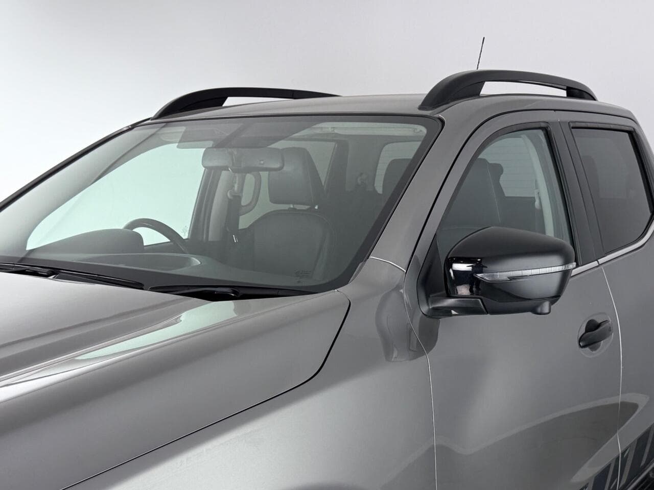 Nissan Navara thumbnail Wing Mirror