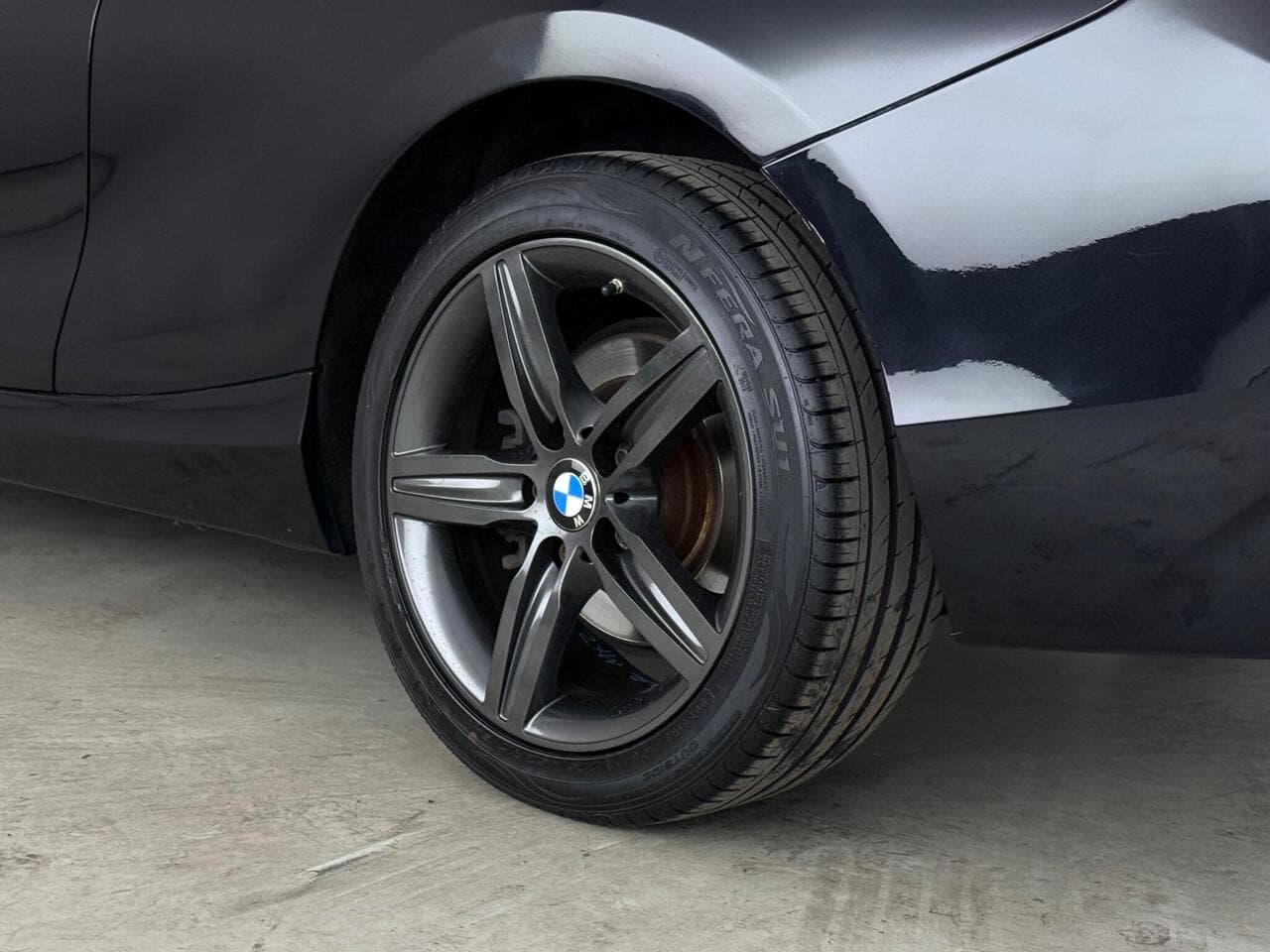 BMW 2 Series thumbnail Wheel