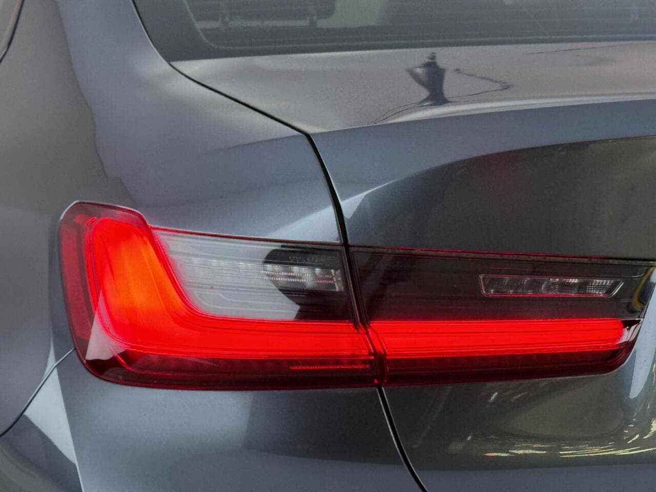 BMW 3 Series thumbnail Lights Rear
