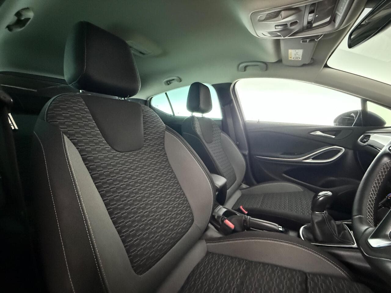Vauxhall Astra thumbnail Seat Driver