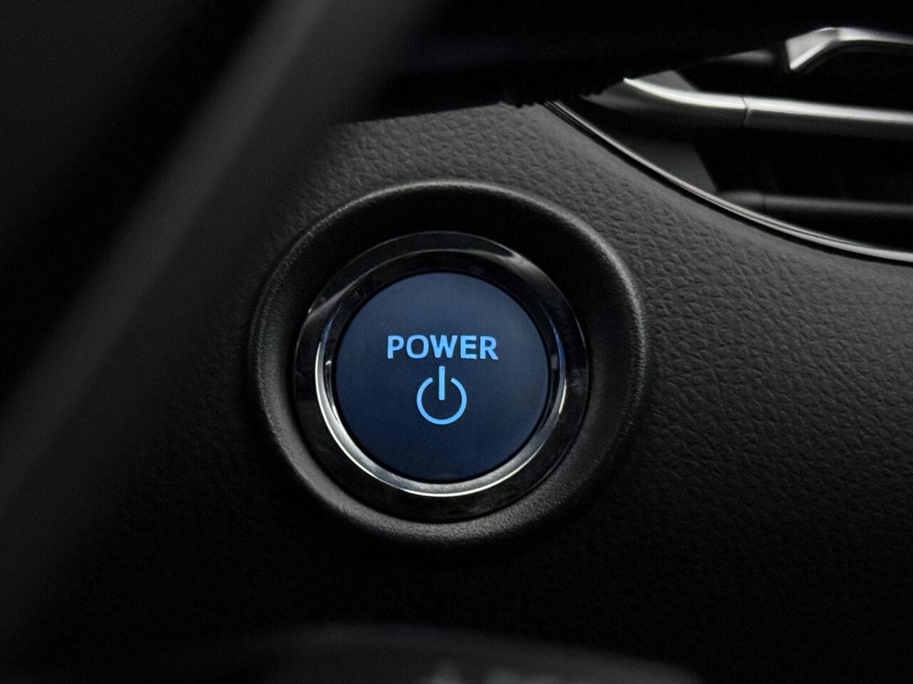 Toyota C-HR thumbnail Misc Controls
