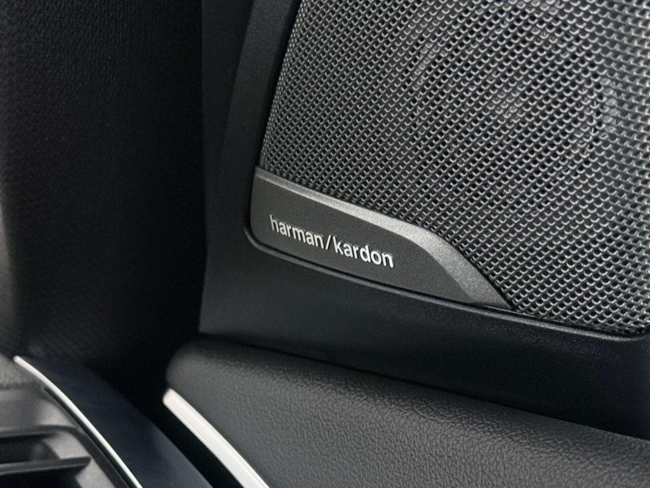 BMW X3 thumbnail Misc Controls