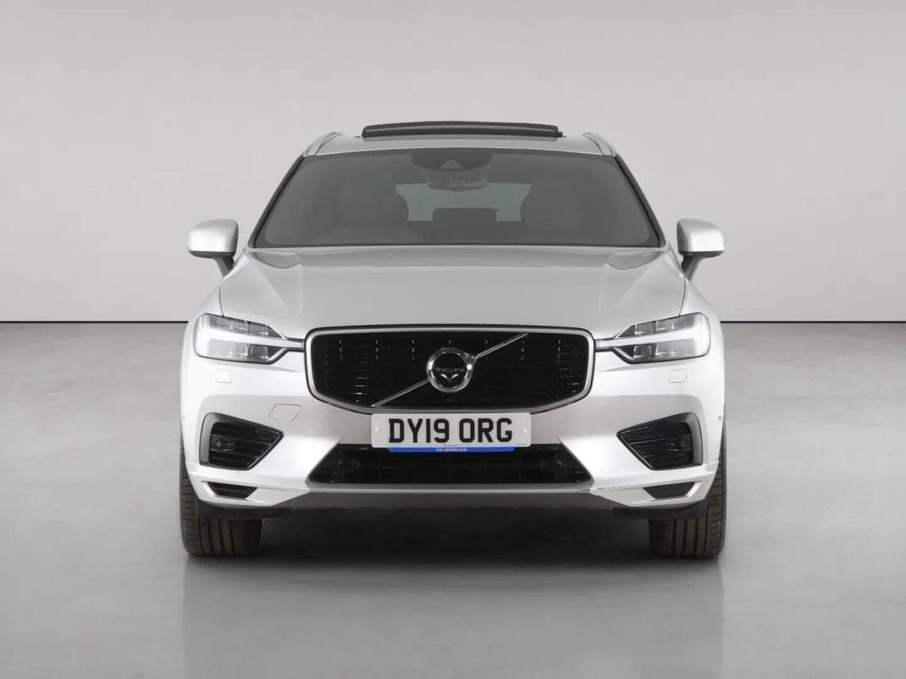 Volvo XC60 thumbnail Front