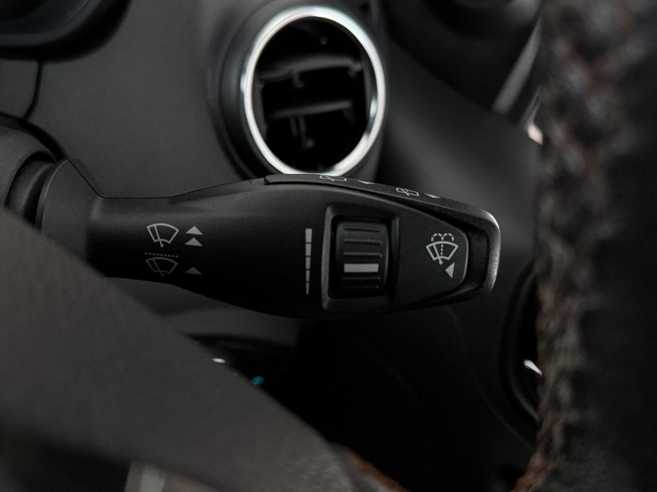 Ford Ka+ thumbnail Misc Controls