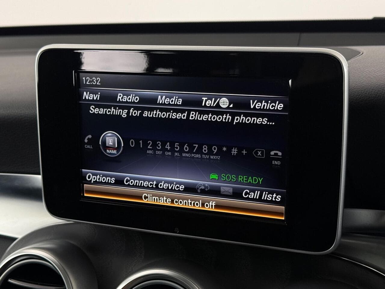 Mercedes-Benz GLC thumbnail Infotainment System