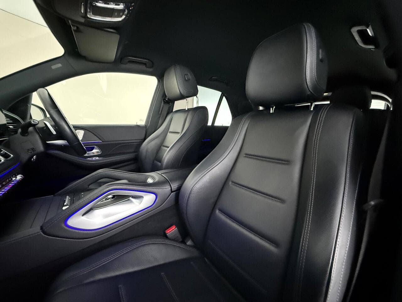 Mercedes-Benz GLE thumbnail Seat Front Passenger