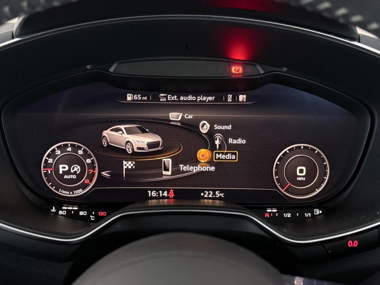 Audi TT thumbnail Driver Instruments