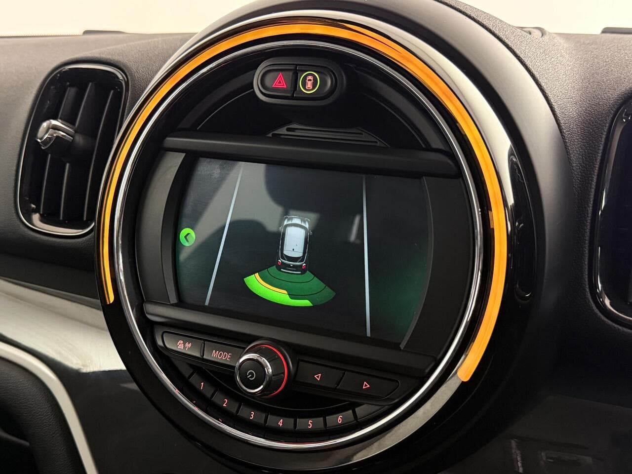 MINI Countryman thumbnail Inconclusive