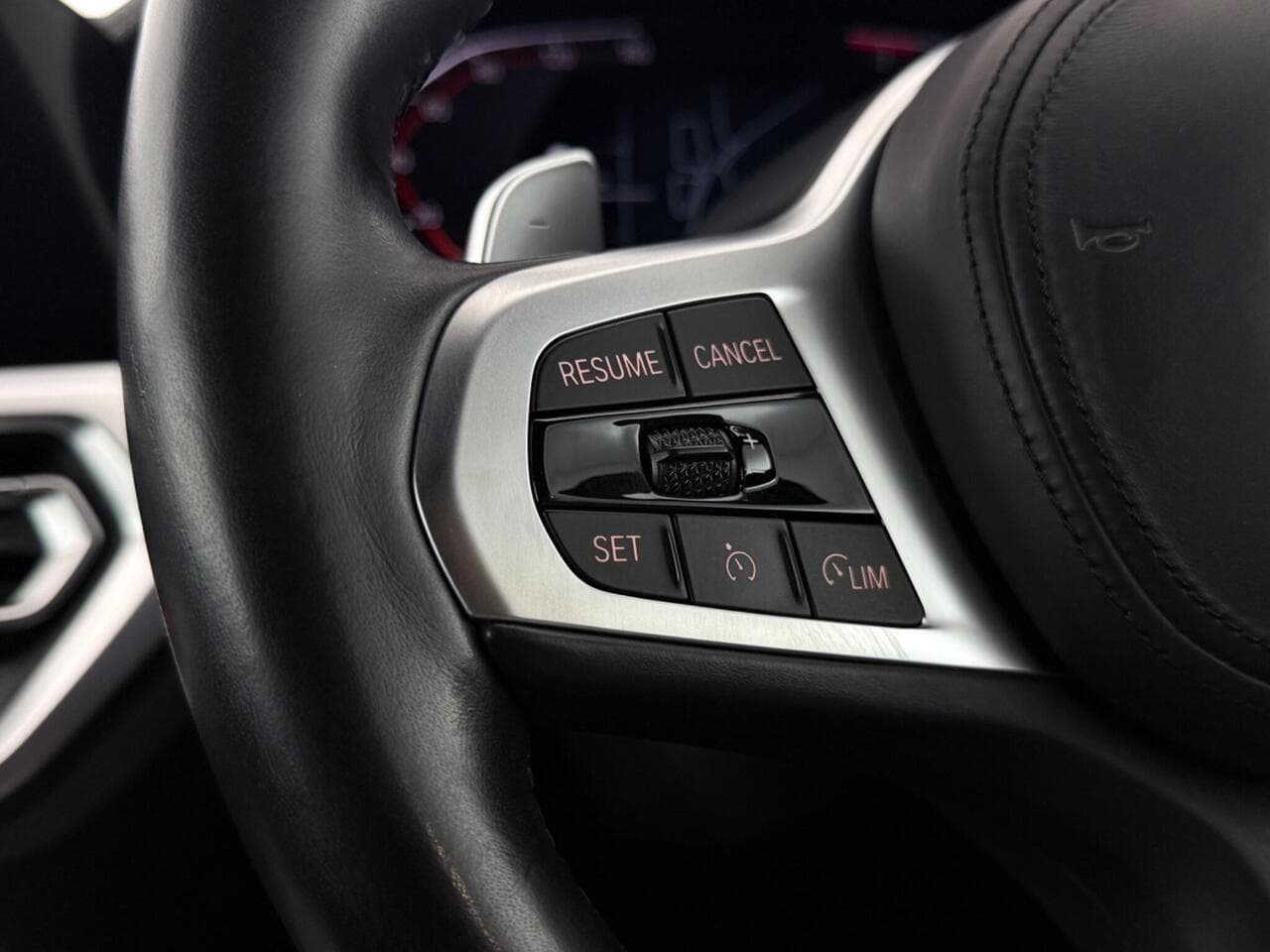 BMW 4 Series thumbnail Misc Controls