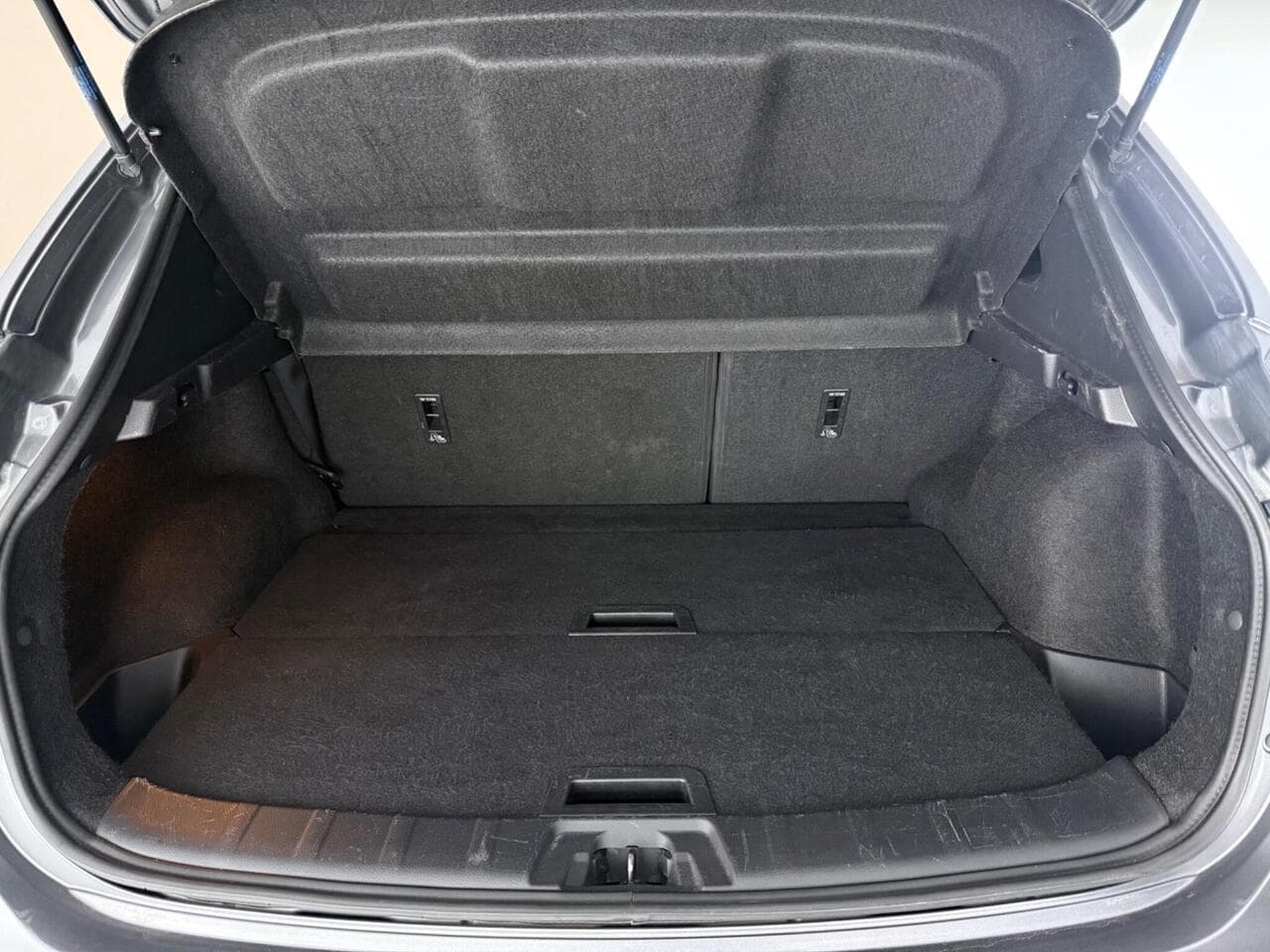 Nissan Qashqai thumbnail Boot