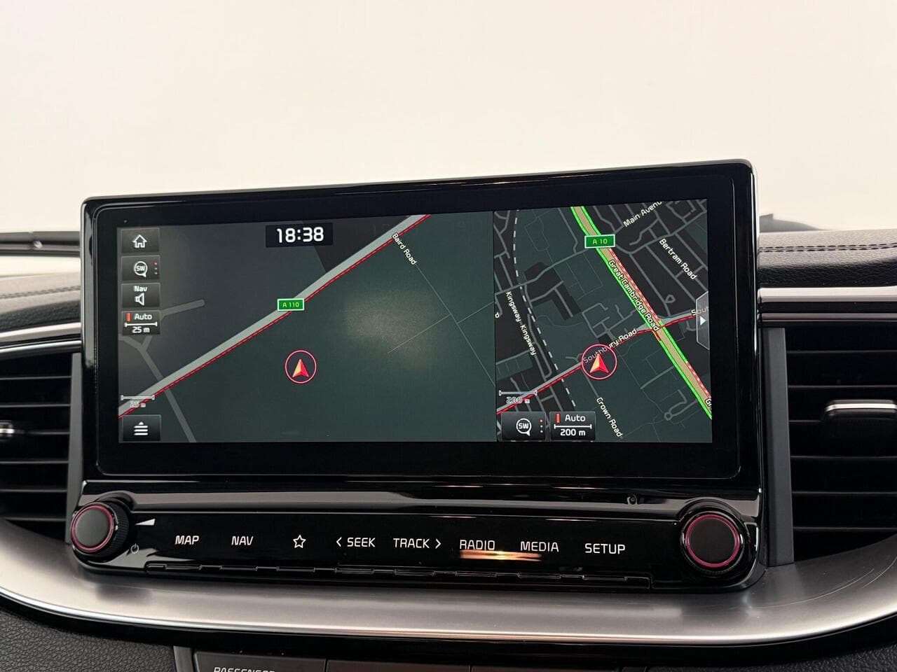 Kia XCeed thumbnail Infotainment System