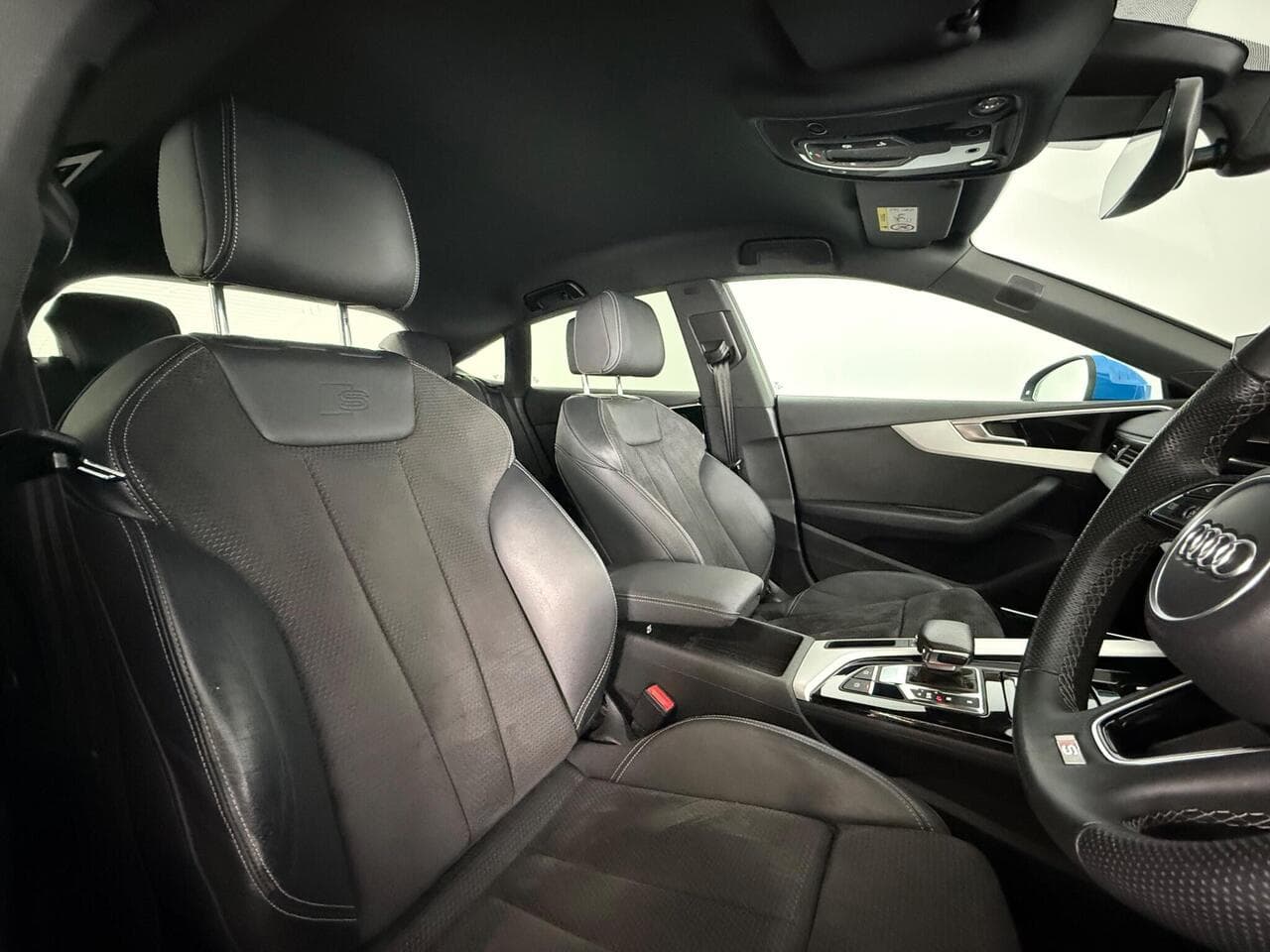 Audi A5 thumbnail Seat Driver