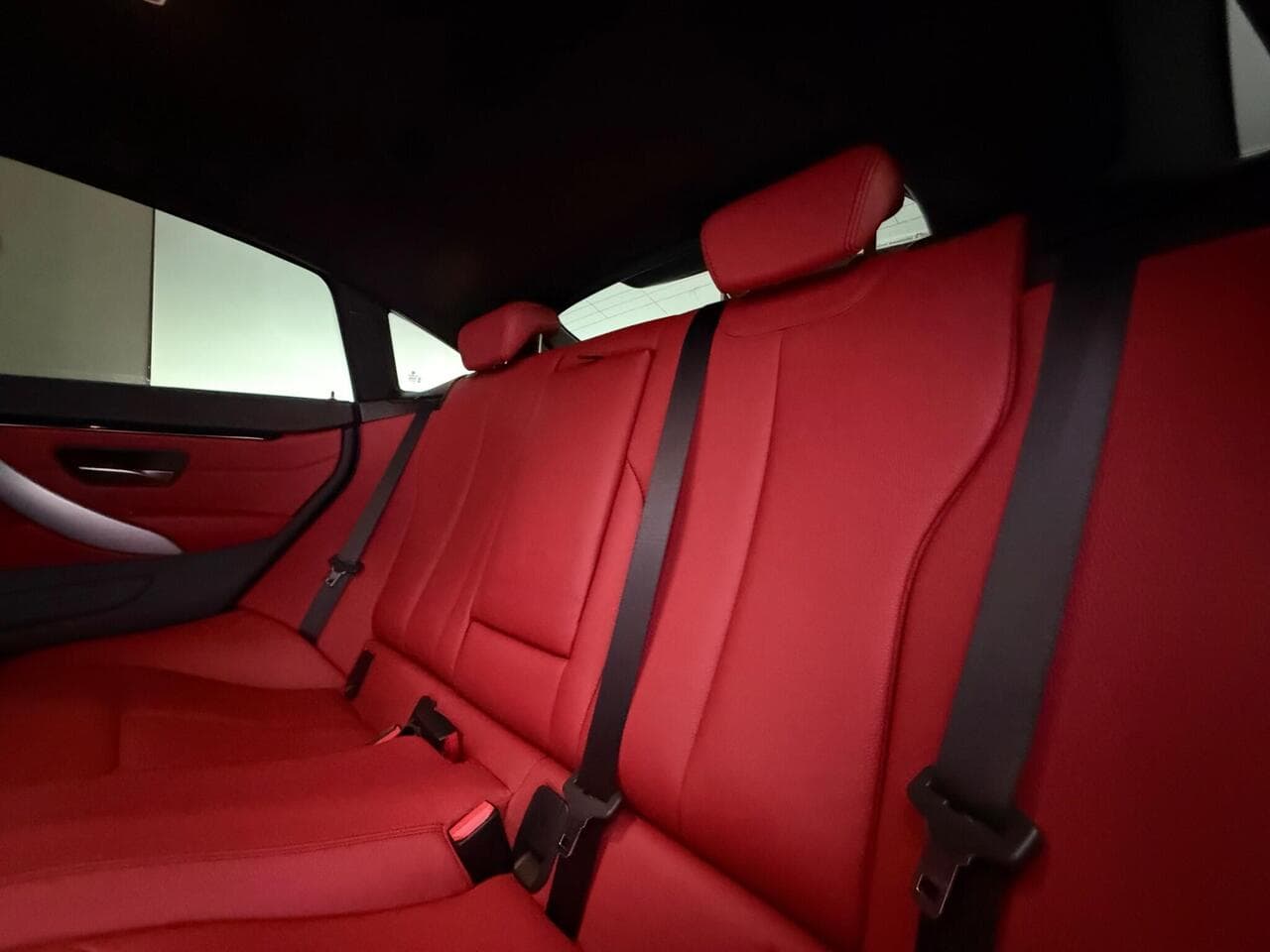 BMW 4 Series Gran Coupe thumbnail Seats Rear
