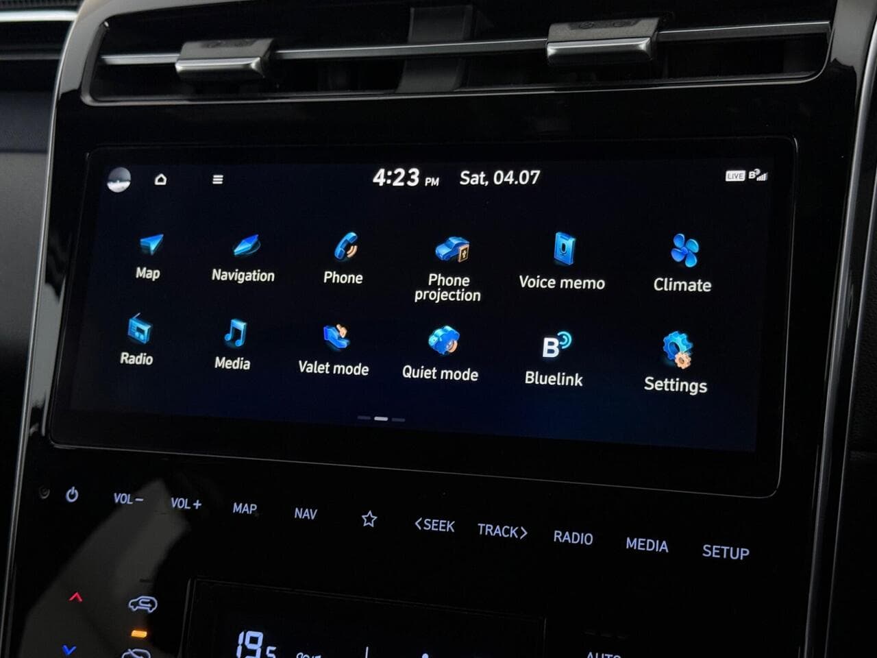Hyundai TUCSON thumbnail Infotainment System