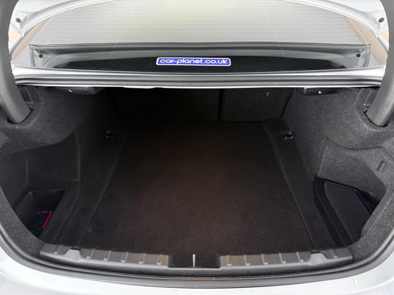 BMW 4 Series thumbnail Boot