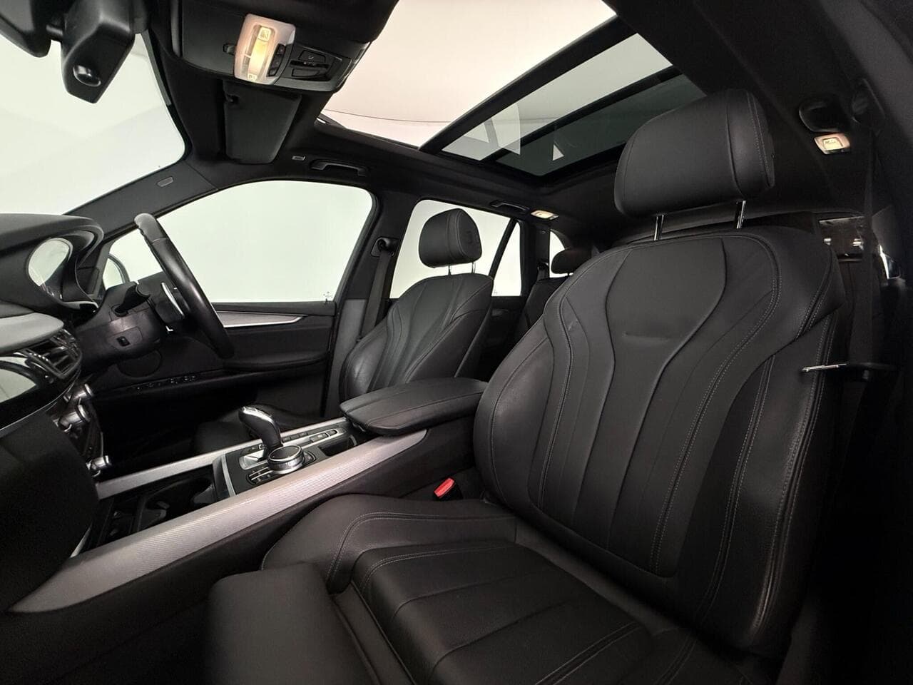 BMW X5 thumbnail Seat Front Passenger