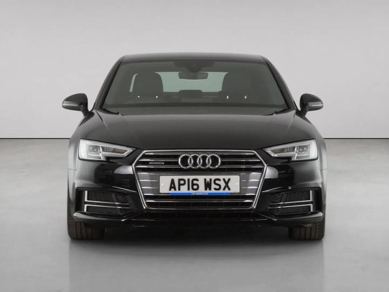 Audi A4 thumbnail Front