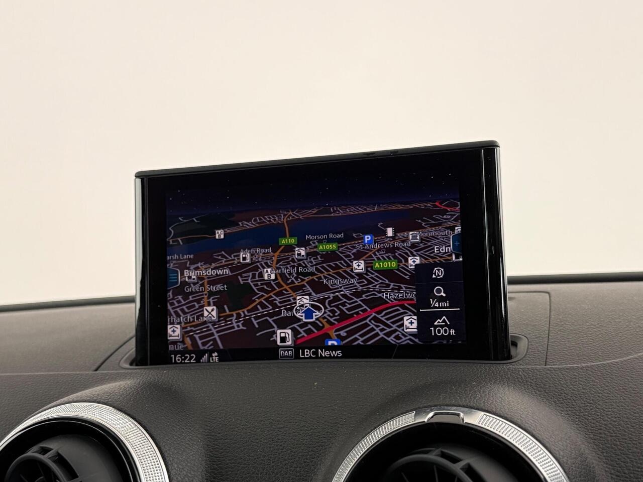Audi A3 Cabriolet thumbnail Infotainment System