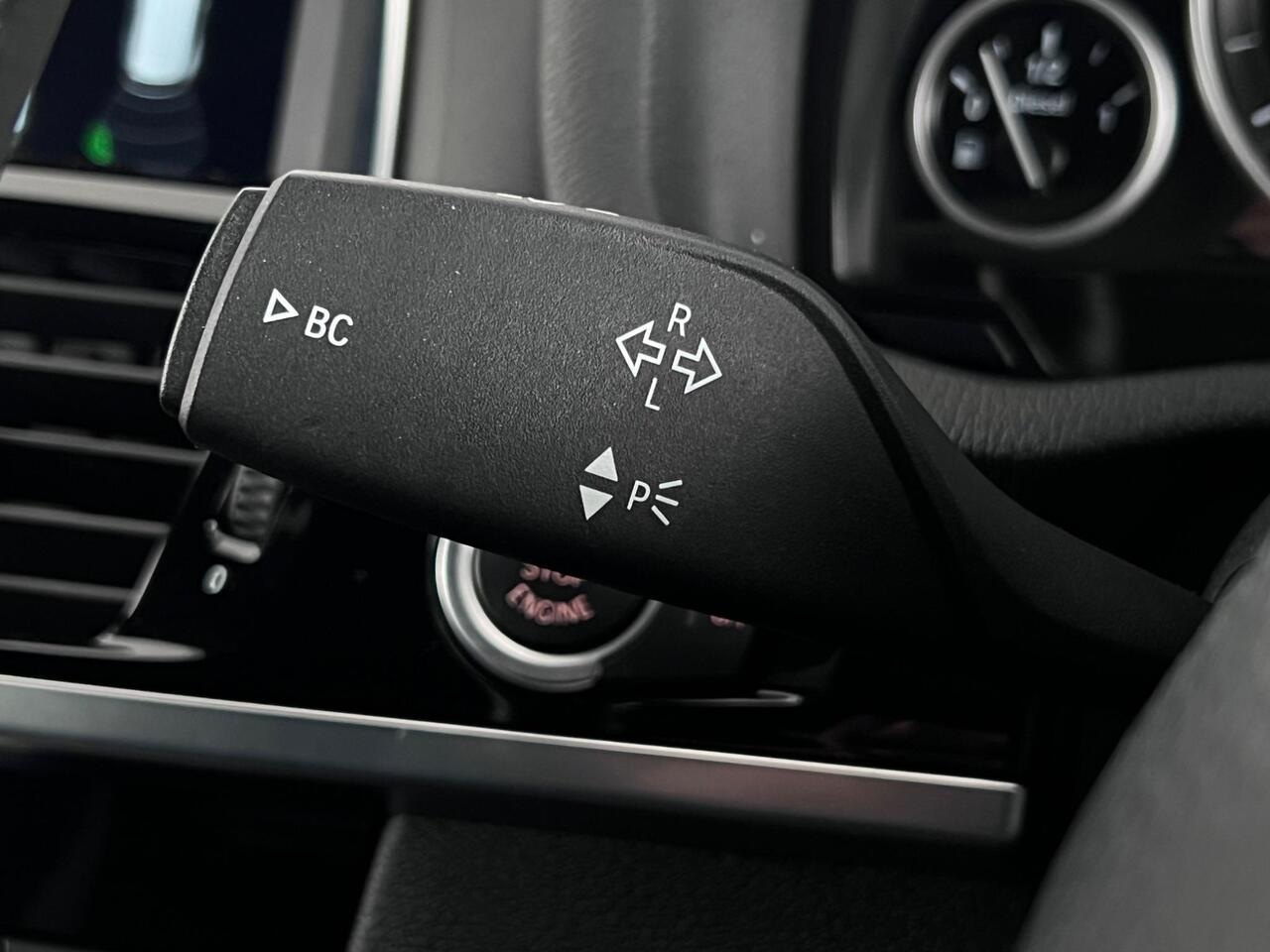 BMW X3 thumbnail Misc Controls