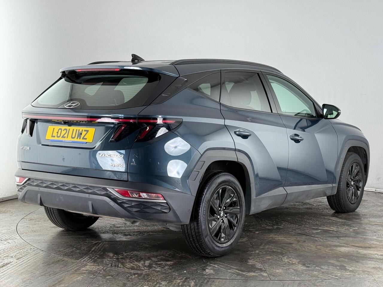 Hyundai TUCSON thumbnail Rear Right