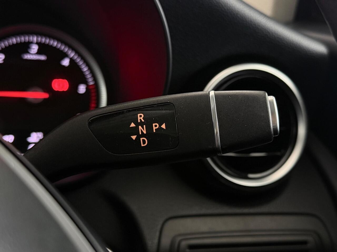 Mercedes-Benz GLC thumbnail Misc Controls