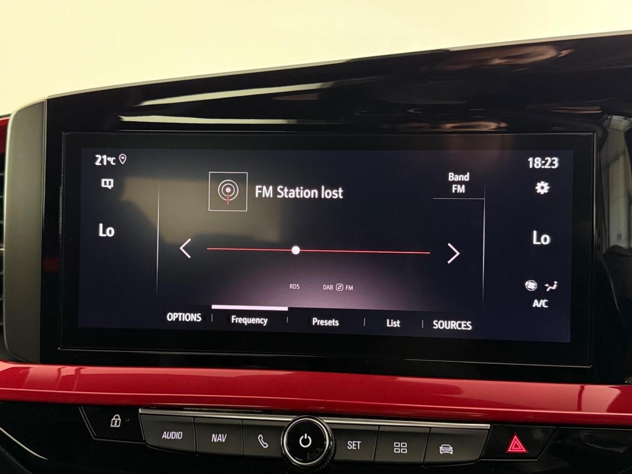 Vauxhall Mokka thumbnail Infotainment System