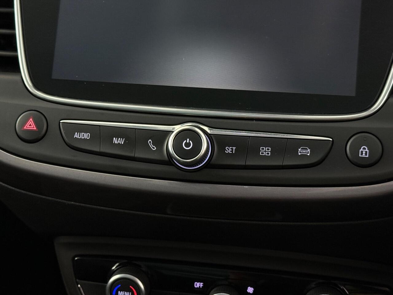 Vauxhall Crossland X thumbnail Infotainment System