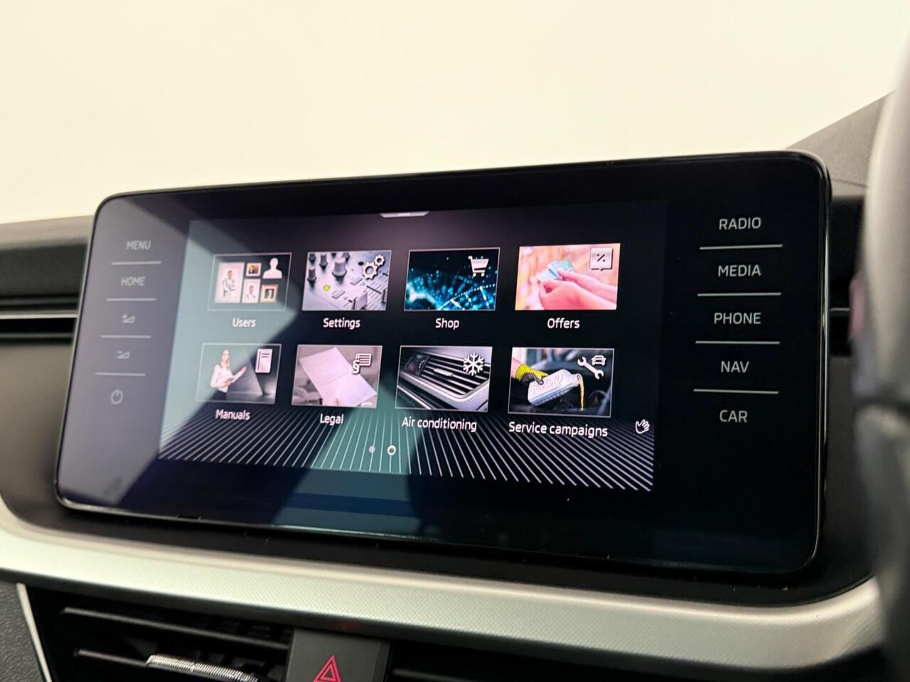 Skoda Kamiq thumbnail Infotainment System