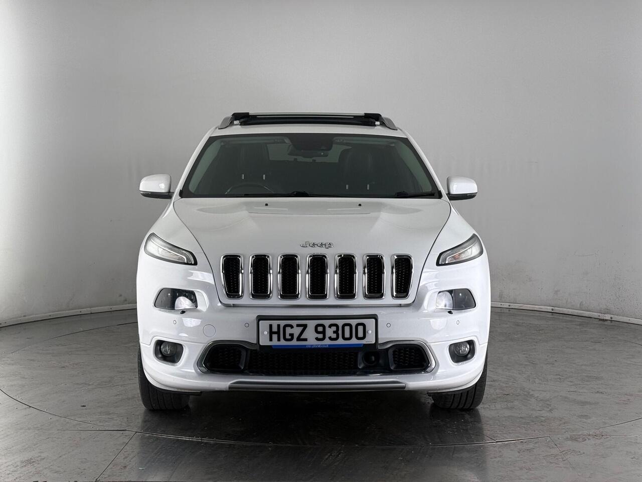 Jeep Cherokee thumbnail Front