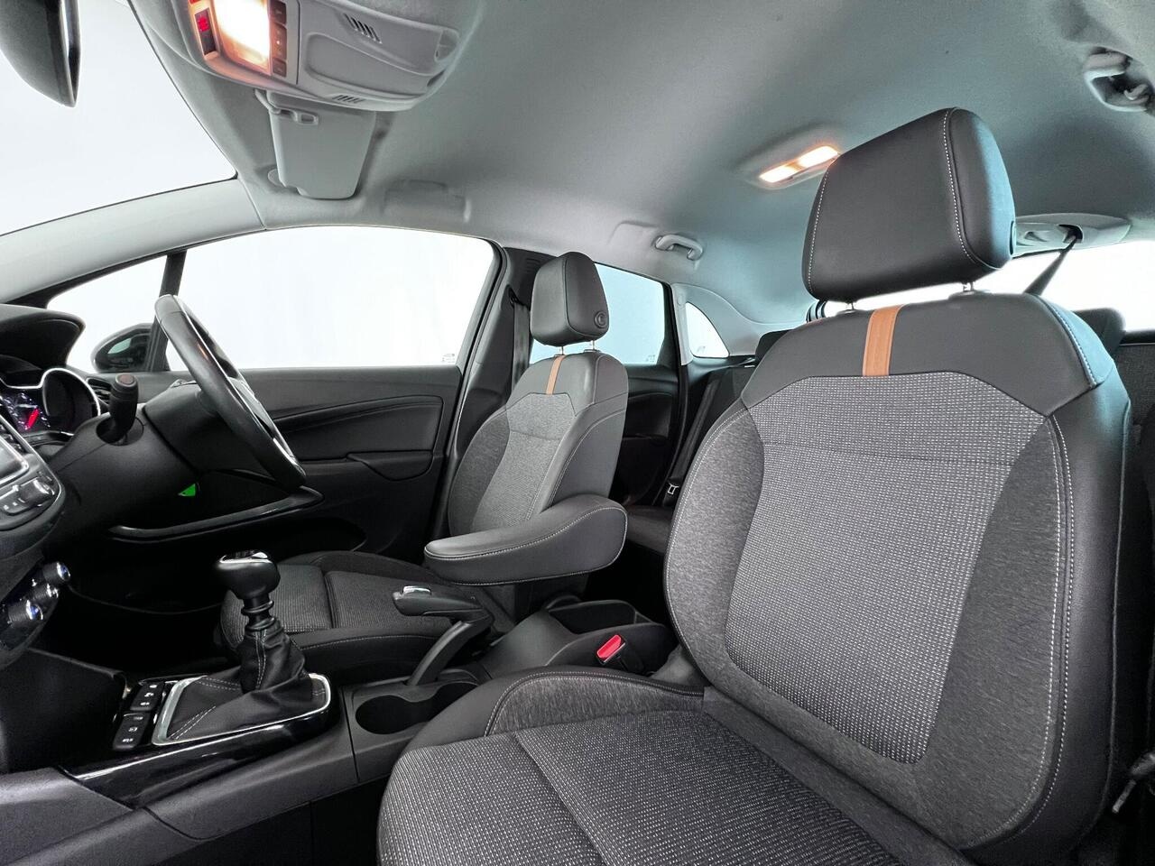 Vauxhall Crossland thumbnail Seat Front Passenger