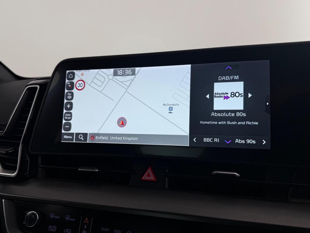 Kia Sportage thumbnail Infotainment System