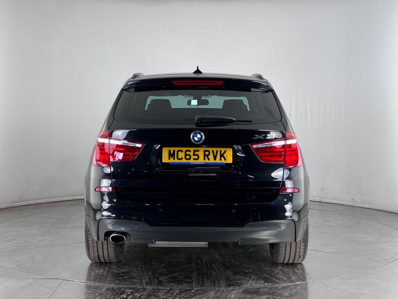 BMW X3 thumbnail Rear