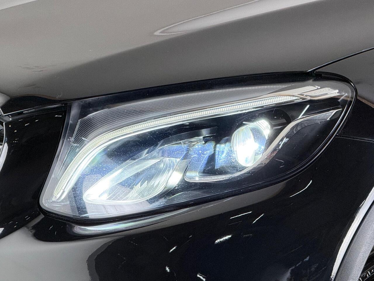Mercedes-Benz GLC thumbnail Lights Front