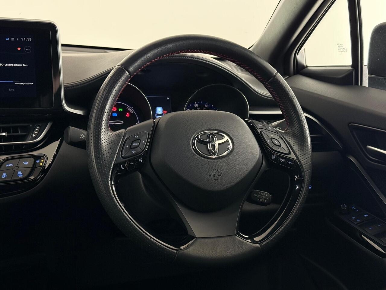 Toyota C-HR thumbnail Steering Wheel