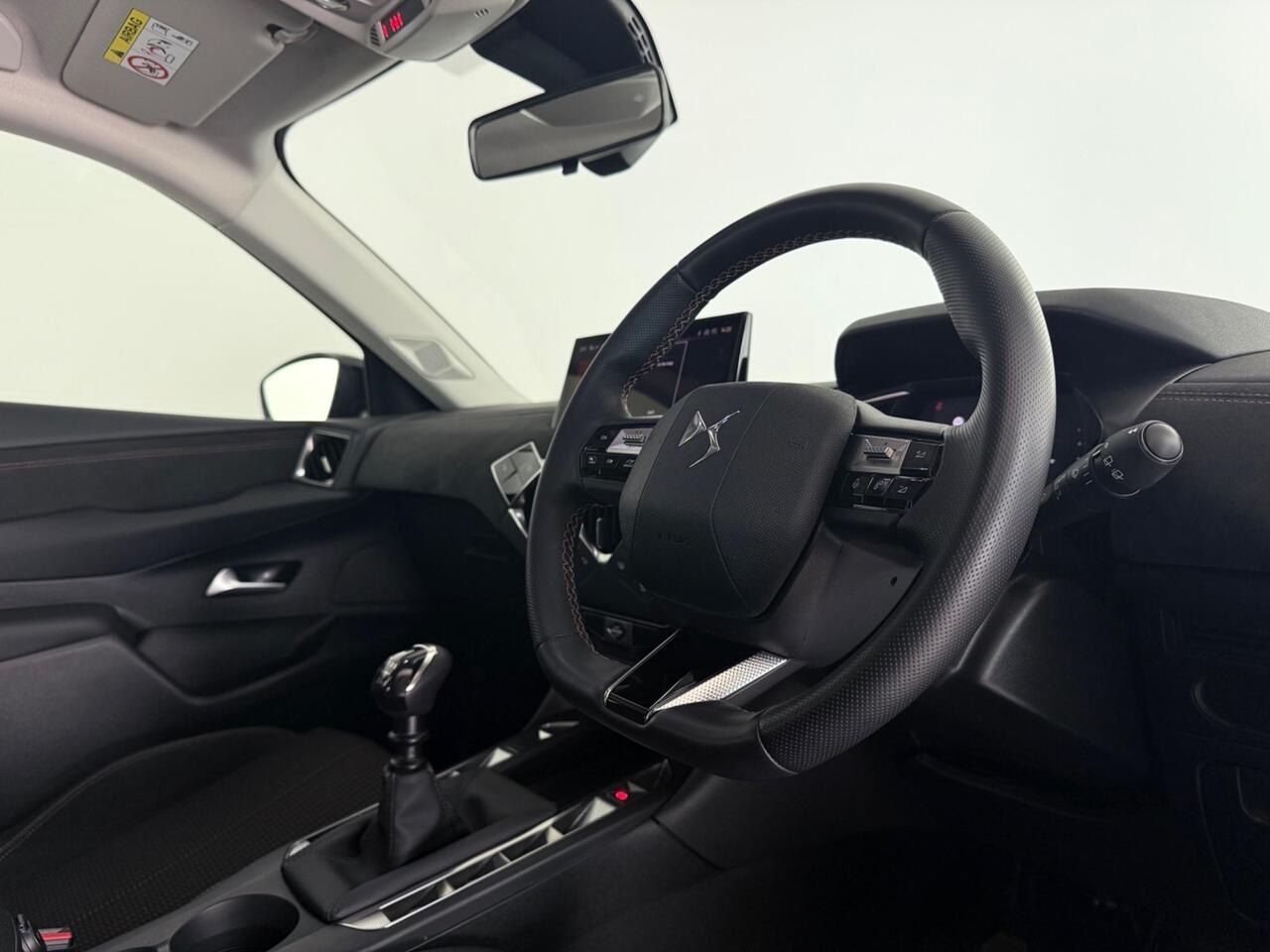 DS AUTOMOBILES DS 3 thumbnail Inconclusive