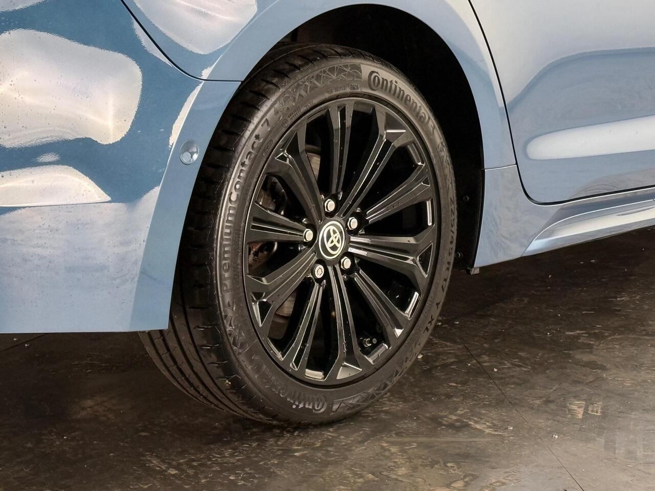 Toyota Corolla thumbnail Wheel